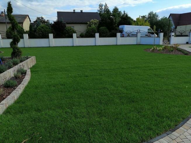 Trawniki od podstaw, nasadzenia Roślin SYSTEMY NAWADNIANIA