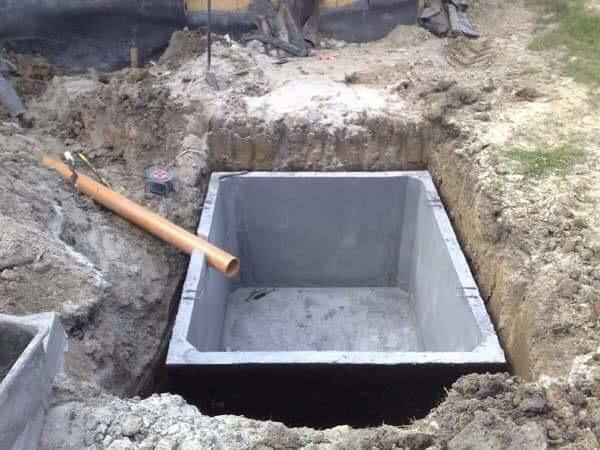 Prace ziemne minikoparka koparka wywrotka drenaż niwelacja