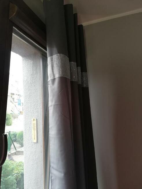 Sprzedam zaslony z cyrkoniami