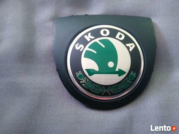 Znaczek na kierownicę logo emblemat Skoda