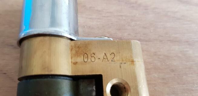 Praktycznie nowa wkladka do drzwi wraz z kluczami