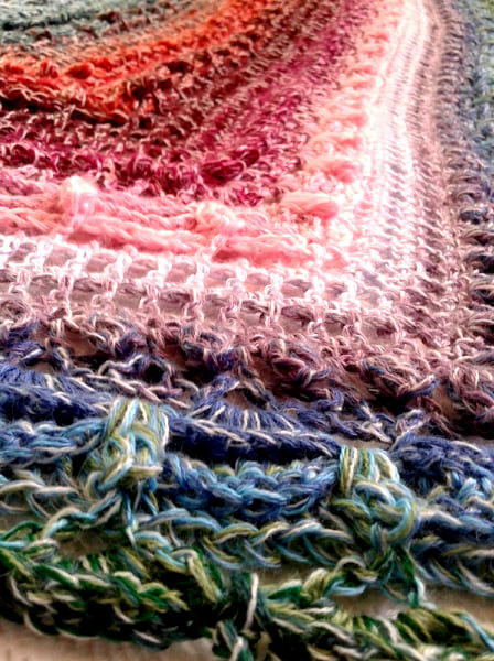 Wełniana chusta, robiona na szydełku- na zamówienie