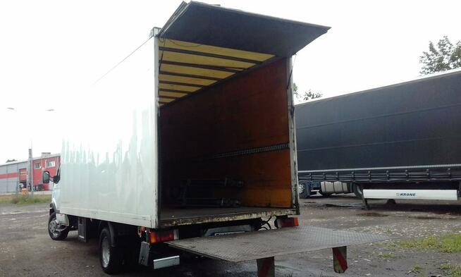 Sprzedam Renault Mascot, winda, dmc 3,5 t, 5,45 dł. kontener