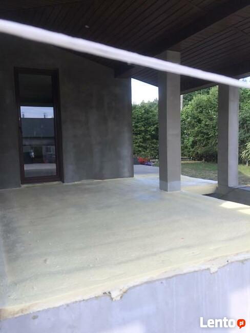 ocieplanie pianą poliuretanową, izolacje natryskowe