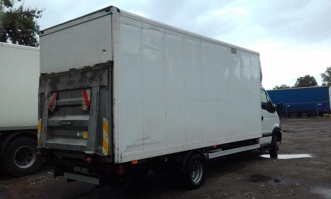 Sprzedam Renault Mascot, winda, dmc 3,5 t, 5,45 dł. kontener