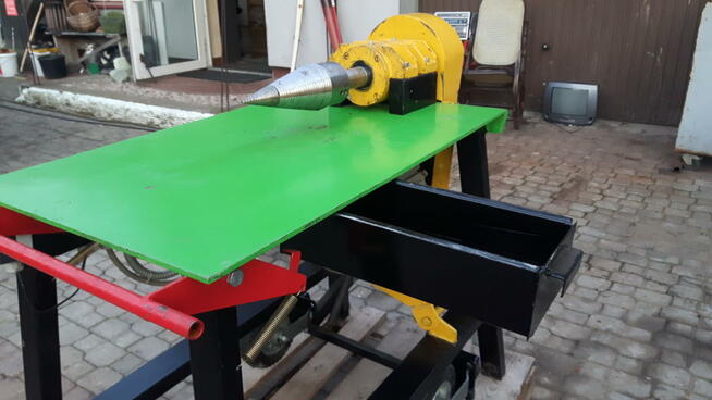 Łuparka. Rębak śrubowy