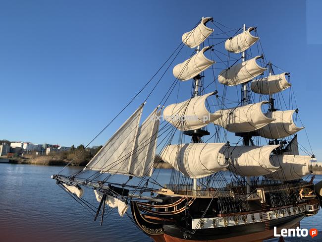 Drewniana Replika statku USS Constitution