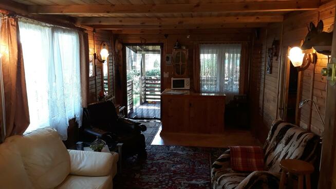 Sprzedam działkę nad Zalewem Zegrzyńskim 1500m2 z domkiem