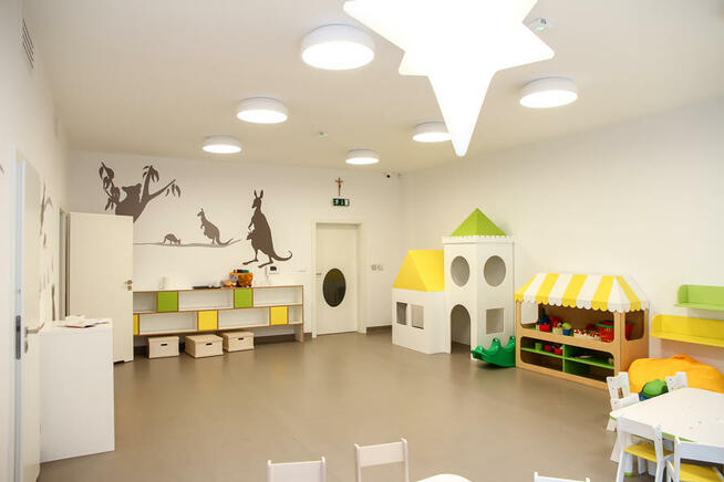 Nauczyciel wychowania przedszkolnego.