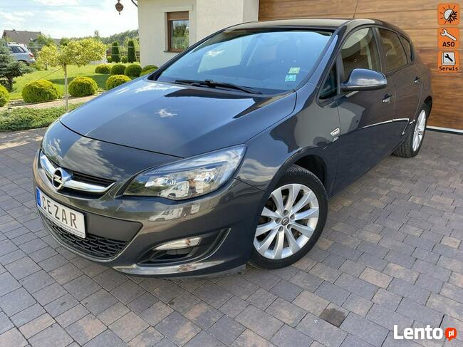 Opel Astra 1.4 benzyna 5 drzwi serwisowana bezwypadkowa 13r
