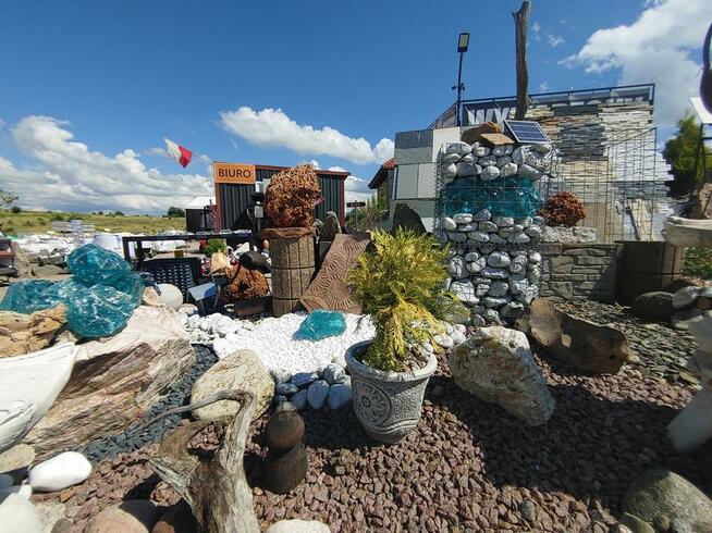 Ozdoby ogrodowe, kamienie świata / Dotknij natury