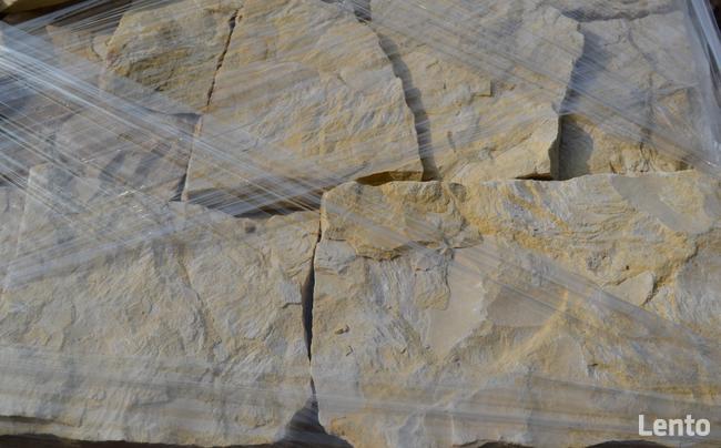 KAMIEŃ NATURALNY Kremowy Biały Kamień Cięty Kamien Elewacyjn