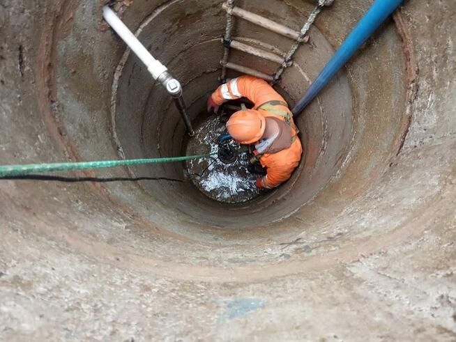 czyszczenie, odkażanie, renowacja, studni, montaż pomp,