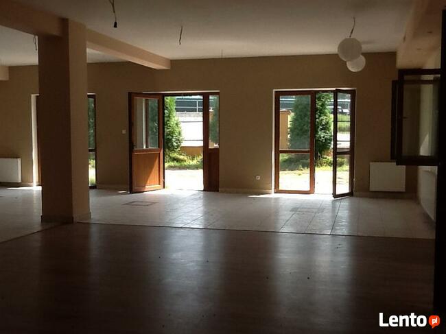 sprzedam Obiekt komercyjny z gruntem 38 aròw przy DK 94