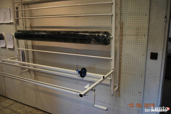 Wieszak na rolki folii, ogrodnicza, budowlana, siatka,