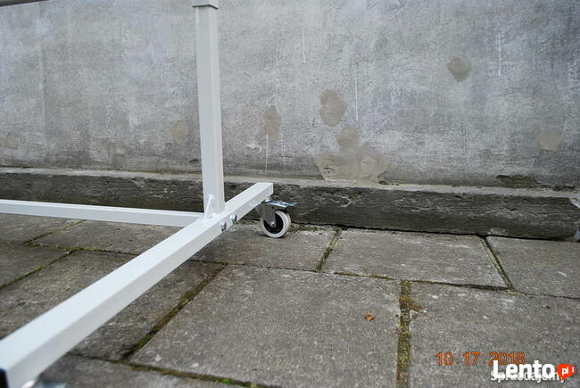 Przewijarka nawijarka ręczna do materiału w rolkach