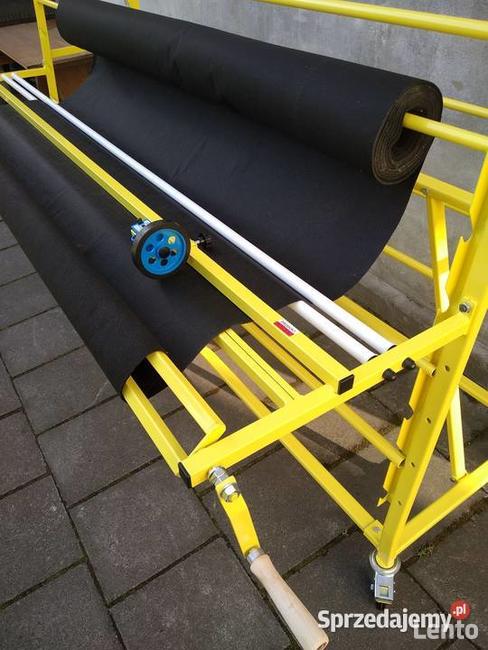 Stojak do folii z licznikiem i zwijakiem