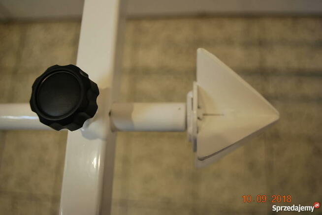 Wieszak na rolki folii, ogrodnicza, budowlana, siatka,