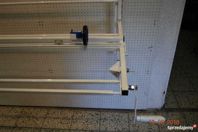 Wieszak na rolki folii, ogrodnicza, budowlana, siatka,