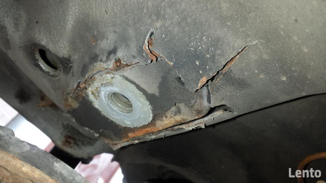 Naprawa Wyrwanego mocowania Sanek wózka dyfra E46 e36 BMW