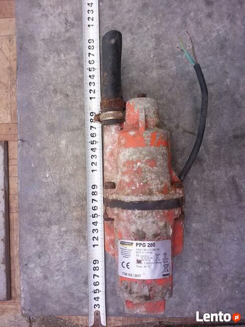 Pompa wody, zanurzeniowa, niemiecka, 280 W, 230 V, 100 zł.