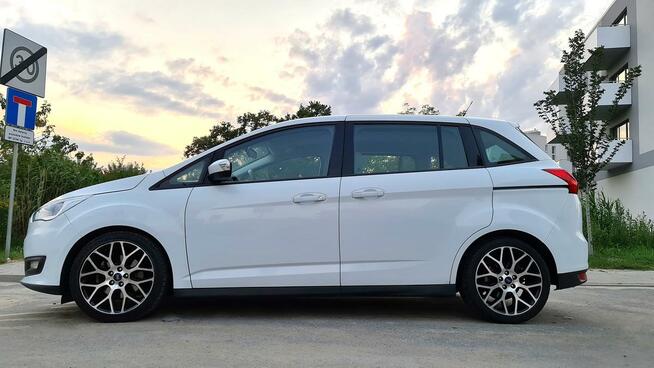 Wynajem FORD C-max TANIO Wrocław Diesel RENT A CAR wypozycza