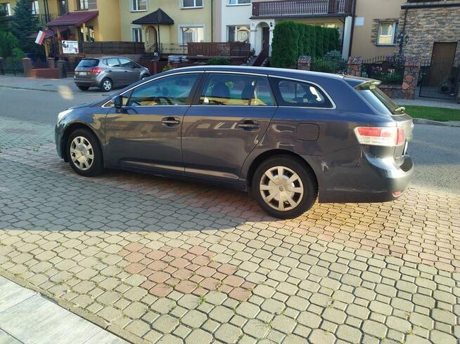 Avensis T27 2009r 2.0 D4d