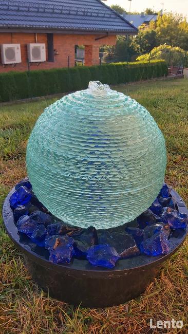 Fontanna Szmaragdowa Kula 45cm idealna do ogrodu , salonu