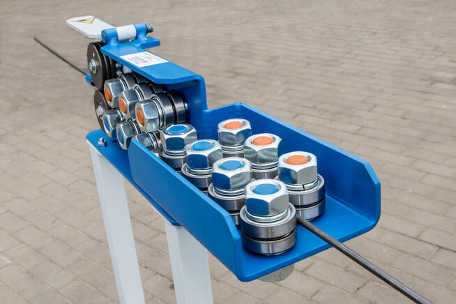 Prościarka do drutu odgromowego 6-8/14 rolkowa od OLMET.