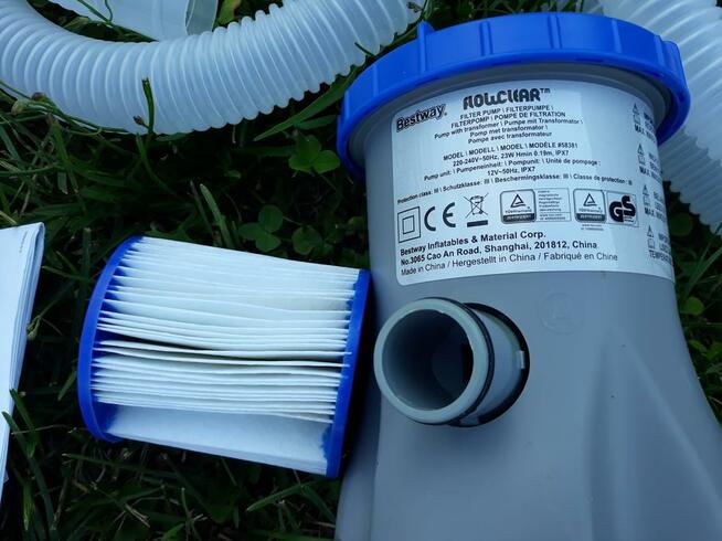 Pompa do basenu 58381 używana bezpieczna 12V 1249L Bestway