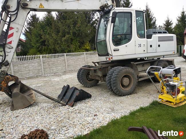 Usługi koparką kołową