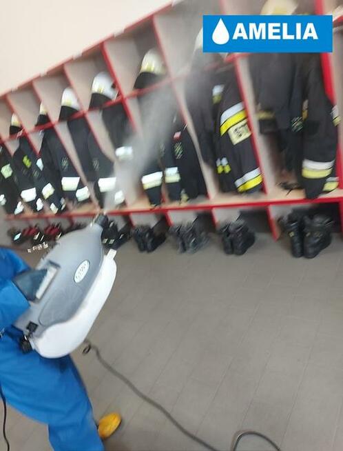 Dezynfekcja odkażanie ozonowanie z lampami UV-c zamgławianie