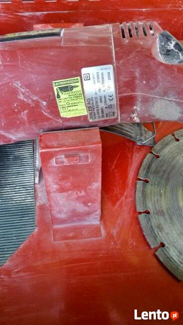 Przecinarkę i młotowiertarkę