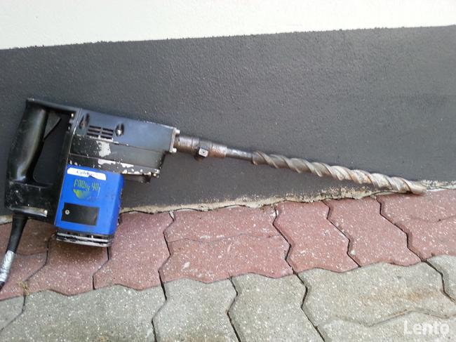 Przecinarkę i młotowiertarkę