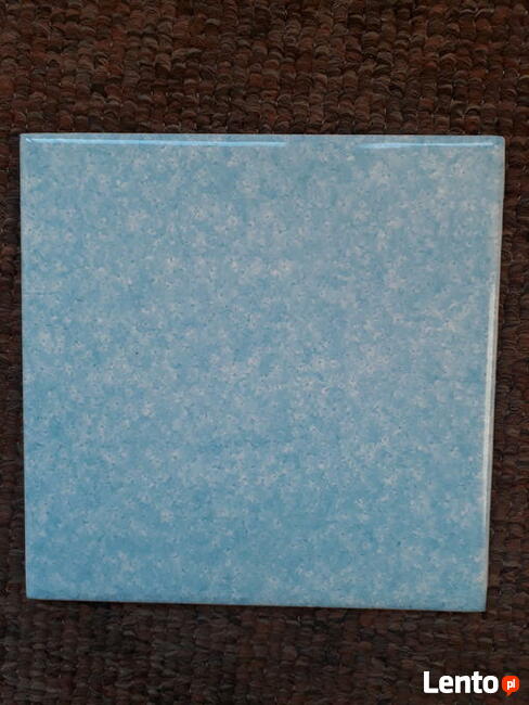 Glazura 15 x 15 błękitny marmurek.