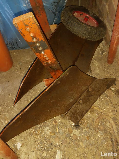 Witam, sprzedam lub zamienię tv 521 na ursus c330 c