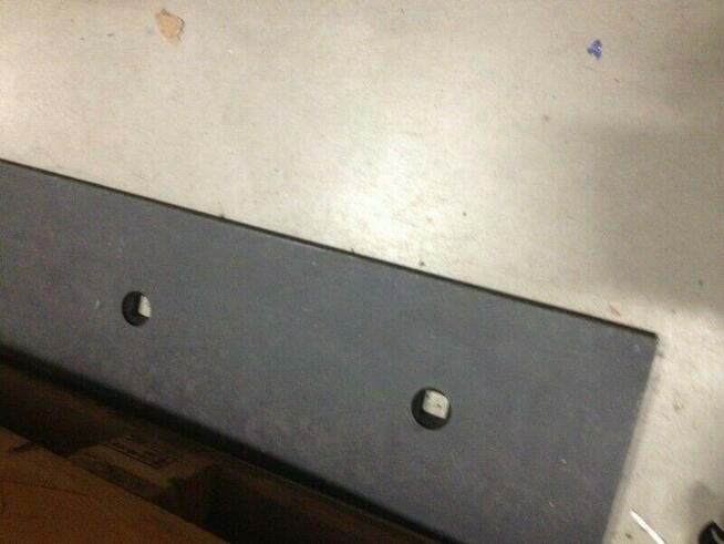 lemiesz dwustronny 2350x200x20 (na 8 śrub)