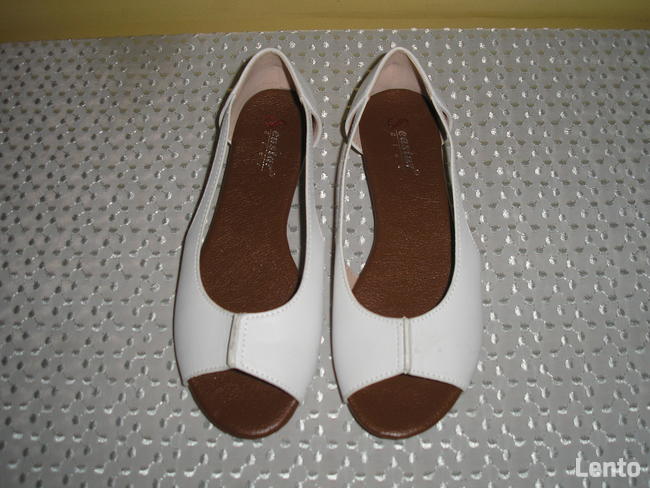 białe sandały 36 23,5cm., etui na okulary Henri Lloyd