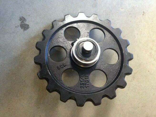 koło napinające do JCB 801