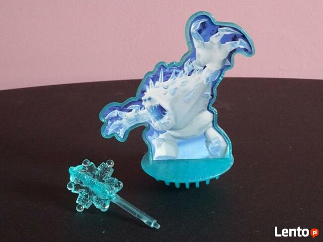 Lalka Elsa strzelająca płatkami śniegu + opaska na głowę