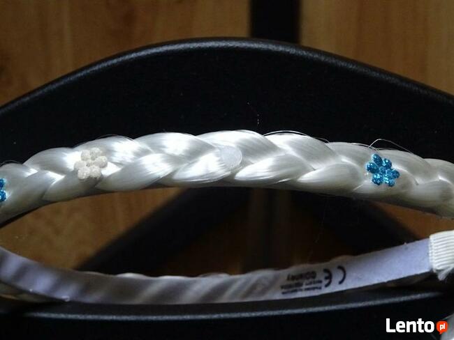 Lalka Elsa strzelająca płatkami śniegu + opaska na głowę