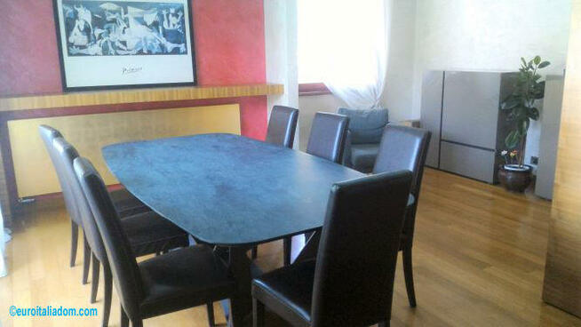 W środkowych Włoszech, w pobliżu miasta sztuki Piza nowoczes