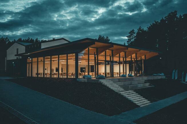 WESELA, KOMUNIE, CHRZCINY, IMPREZY OKOLICZNOŚCIOWE