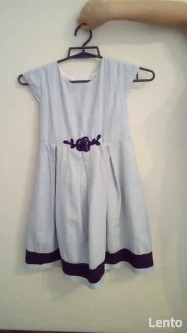 Sukienka rozmiar 134