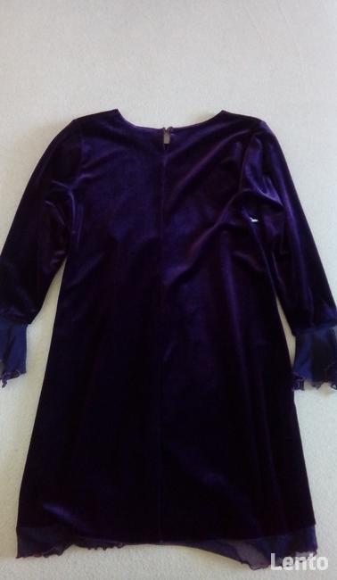 Sukienka rozmiar 122