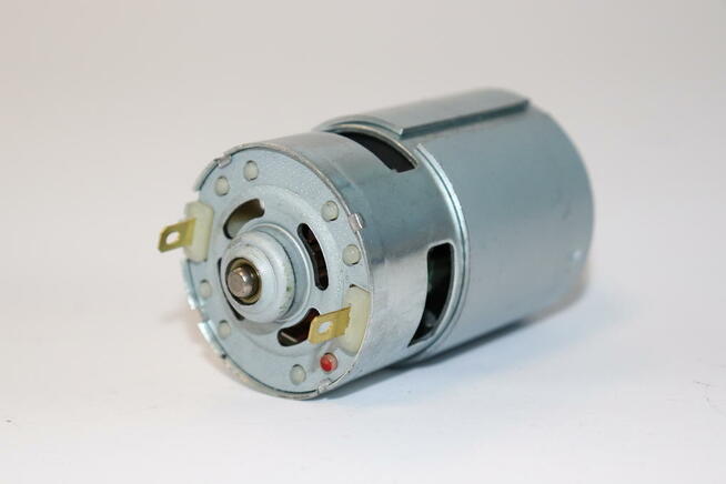 Silnik silniczek hamulec ręczny elektryczny Renault 73677