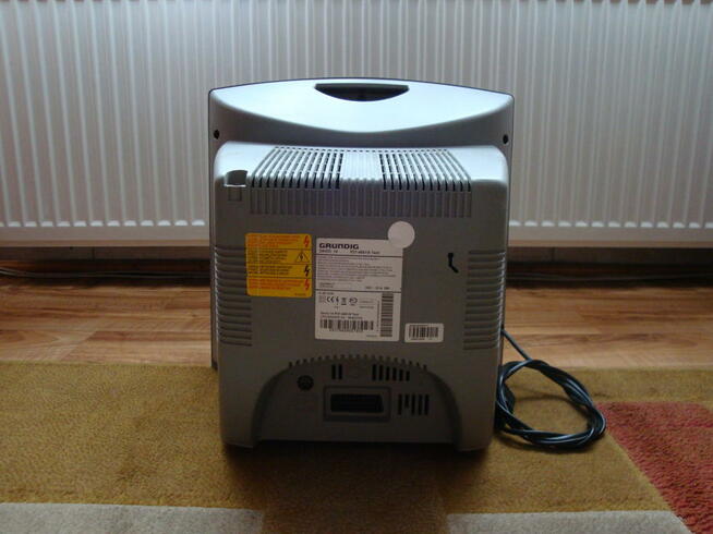GRUNDIG 14 cali