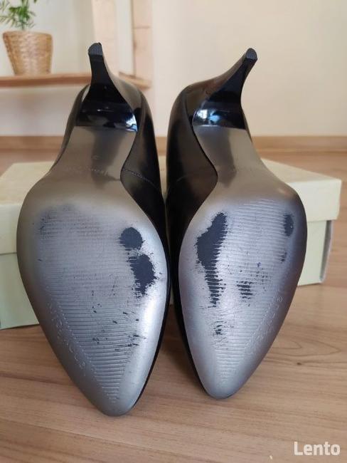 Czarne, eleganckie czółenka:)