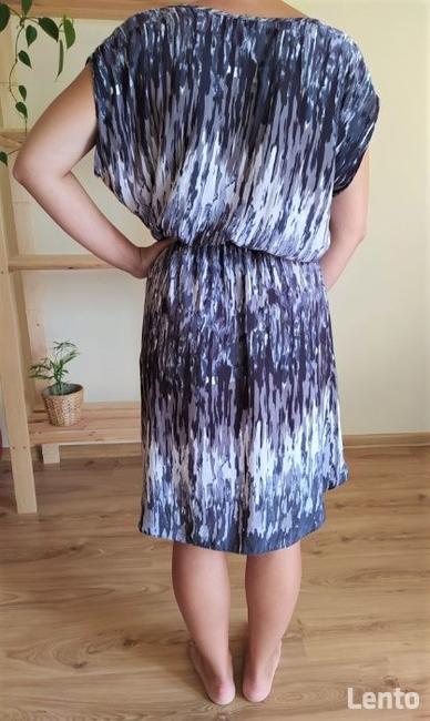 Sukienka- szary tygrysek:)