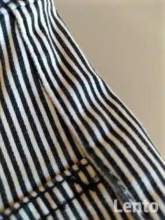 Spodnie w biało- czarne paseczki:) nowe